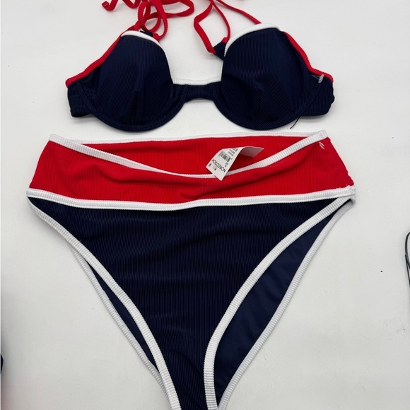 Beach Riot Carlota Women's Navy and Red Bikini Set B2688 - Picture 2 of 2